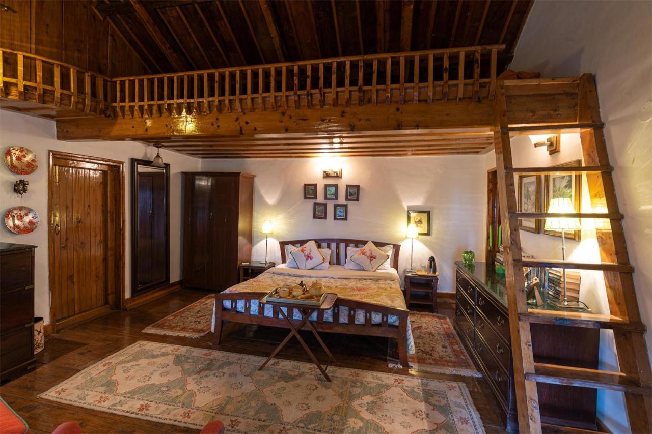 Stayvista At Violet Hill With Bonfire, Gazebo & Hill View شيملا المظهر الخارجي الصورة