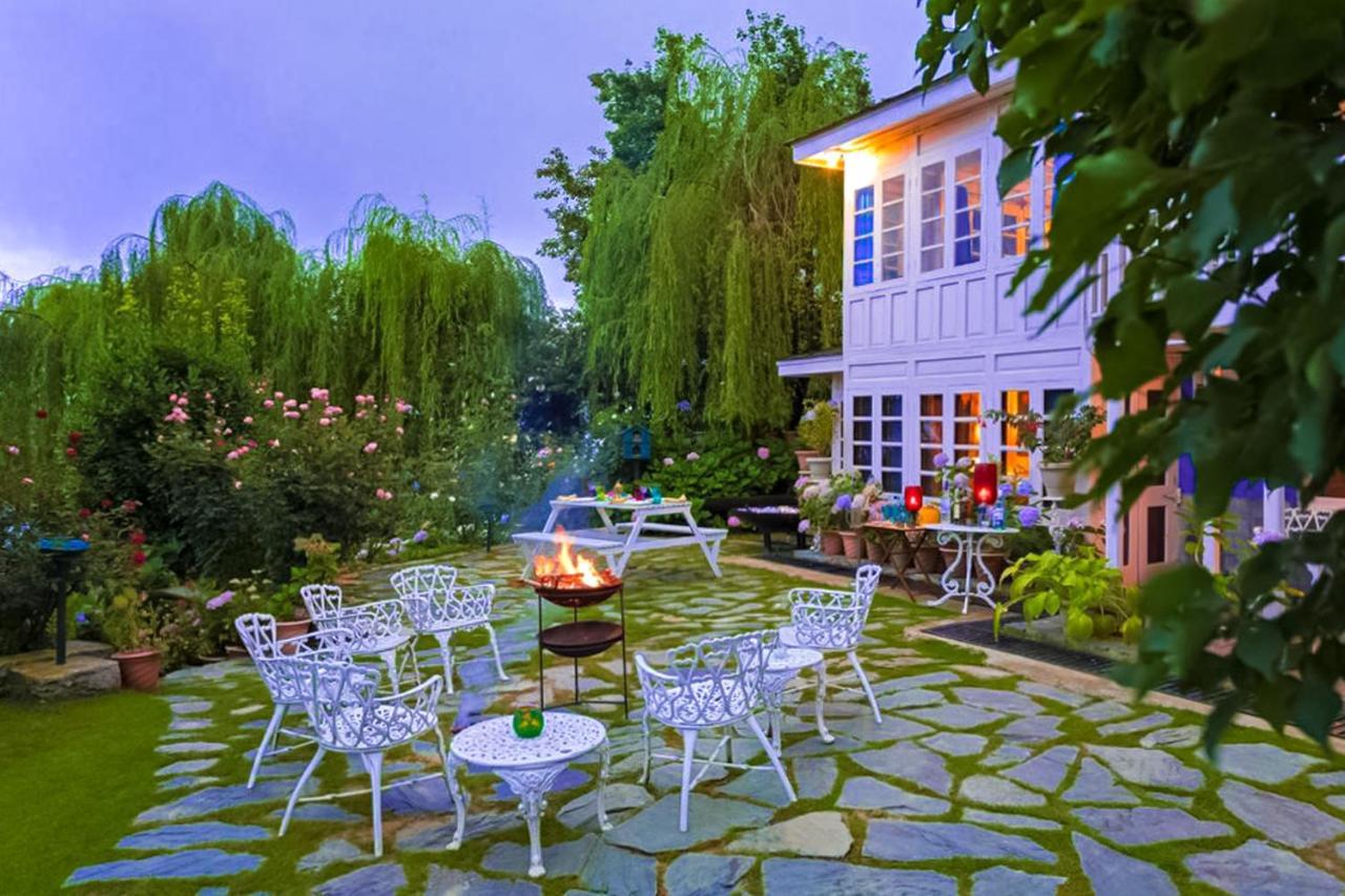 Stayvista At Violet Hill With Bonfire, Gazebo & Hill View شيملا المظهر الخارجي الصورة